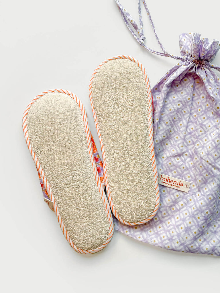 Lightweight carpet slippers with a natural towelling fabric sole, paired with a cotton voile drawstring bag in soft lilac | Bohemia