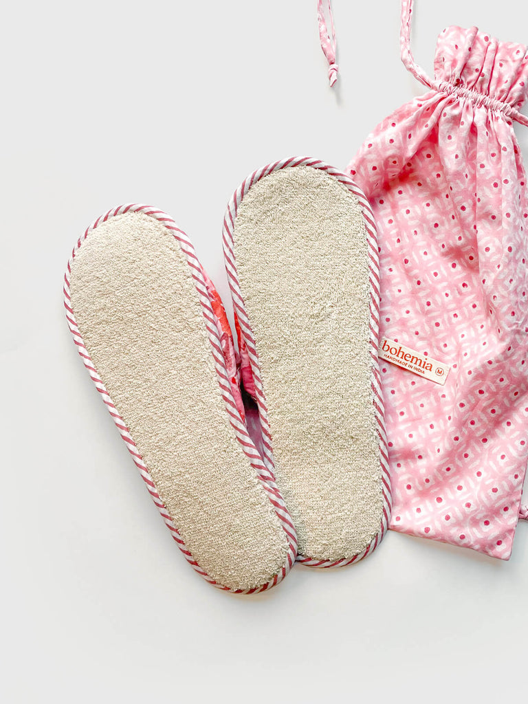 Lightweight carpet slippers with a natural towelling fabric sole, paired with a vintage pink cotton voile drawstring bag | Bohemia